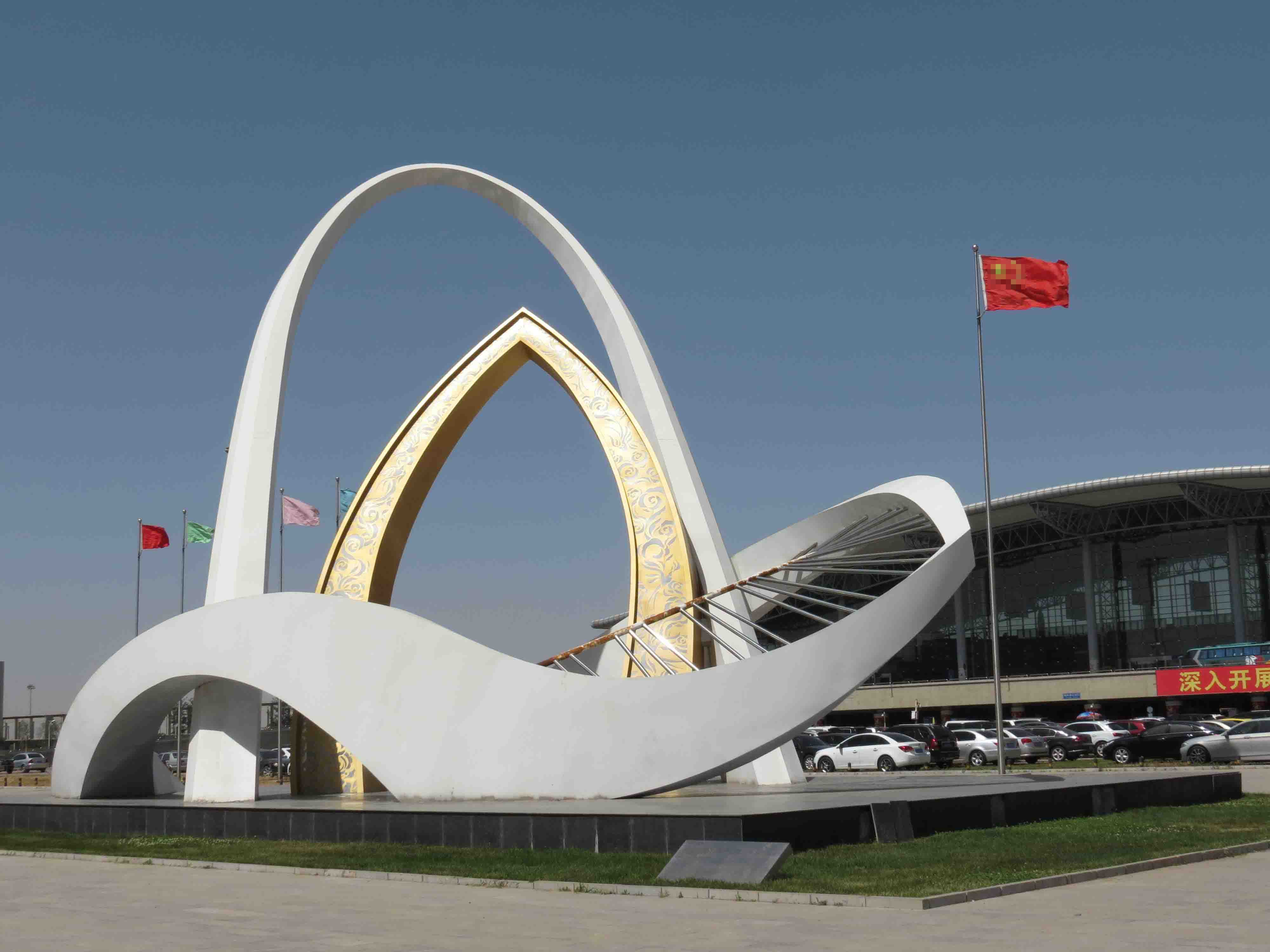 機(jī)場(chǎng)景觀雕塑，機(jī)場(chǎng)不銹鋼標(biāo)志，廣場(chǎng)大型標(biāo)志